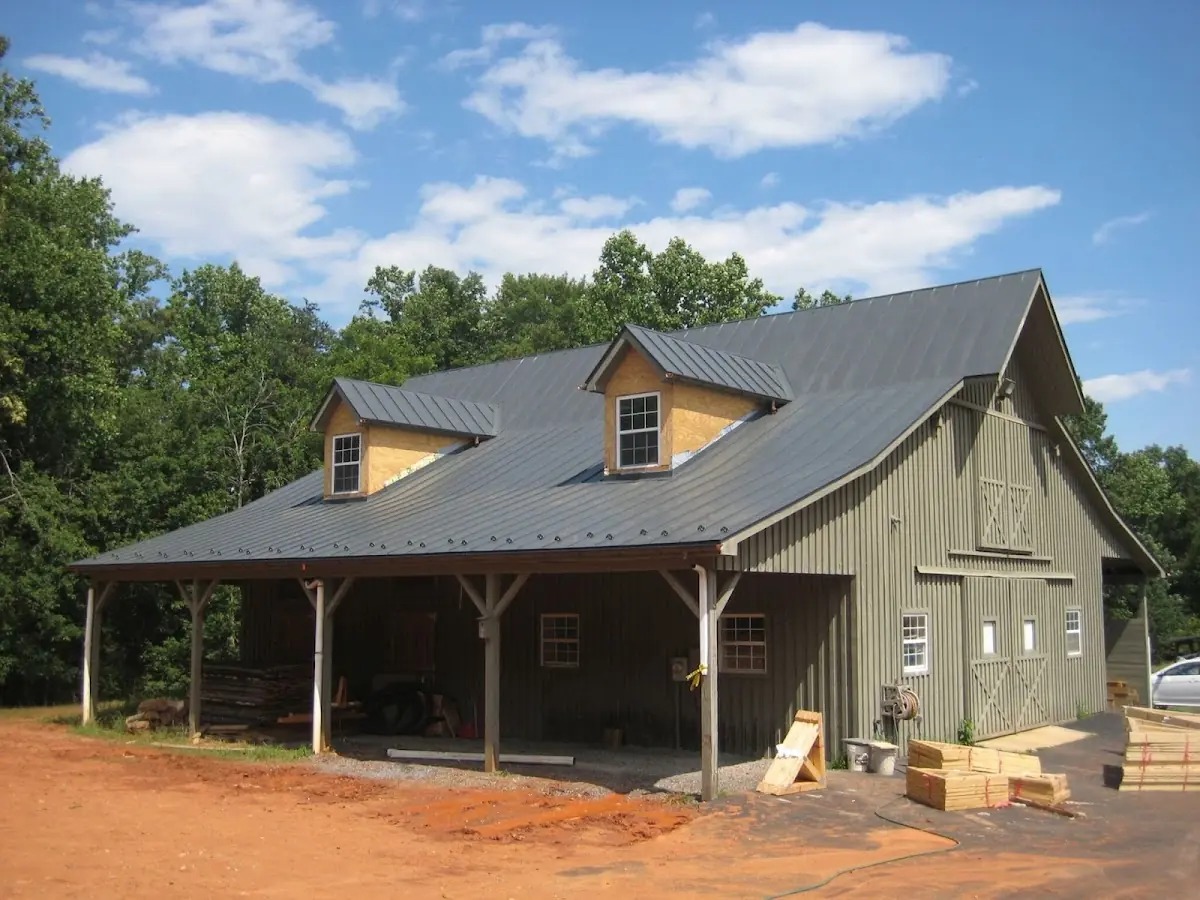 Expert Roof Leak Repair workmanship in Laroche